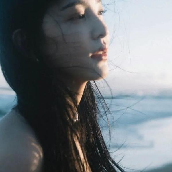 绝望主妇第一季 海报